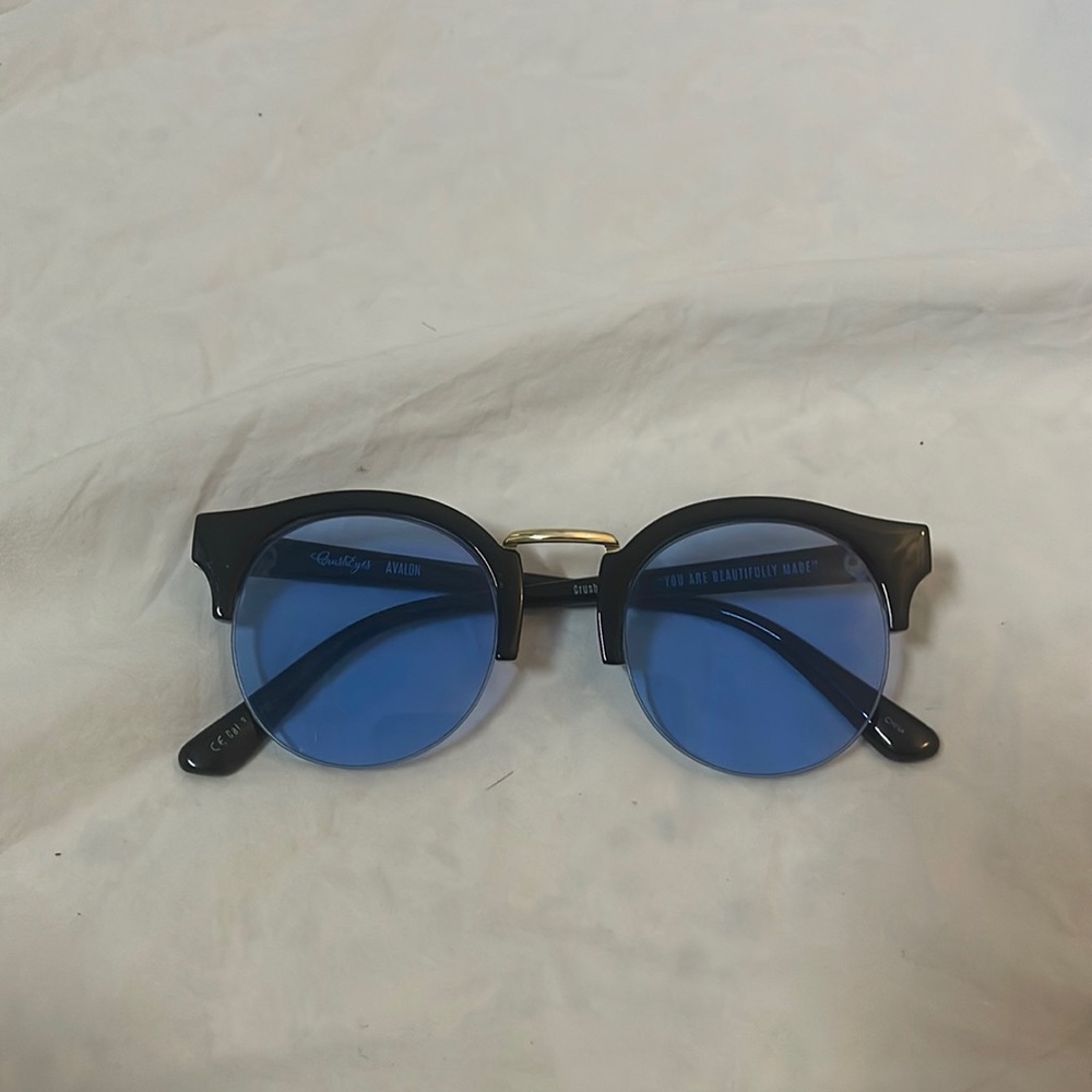 CrushEyes Blue Sunglasses